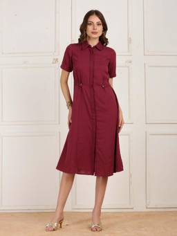 Globus - Maroon Solid Jacquard Straight Dress