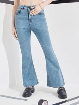 DOLCE CRUDO - Blue Solid Denim Bootcut Jeans