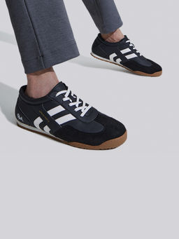 Neeman's - The Urban Riffs Black & White Sneakers