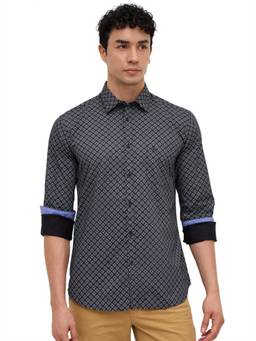 Parx - Black Slim Fit Printed Shirt