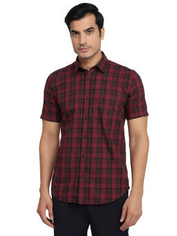Parx - Slim Fit Checkered Dark Maroon Shirt
