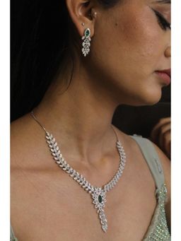 RUHA JEWELS - Diva Statement Silver Necklace Set