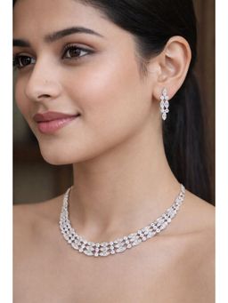 RUHA JEWELS - Majestic Glow Silver Necklace Set