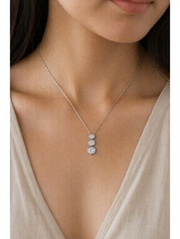 RUHA JEWELS - Classic Round Silver Pendant