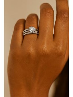 RUHA JEWELS - Luxe Radiance Solitaire Silver Ring