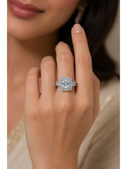 RUHA JEWELS - Pure Grace Solitaire Silver Ring