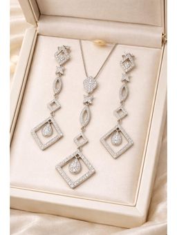 RUHA JEWELS - Sparkle Touch Silver Earrings with Pendant and chain Set