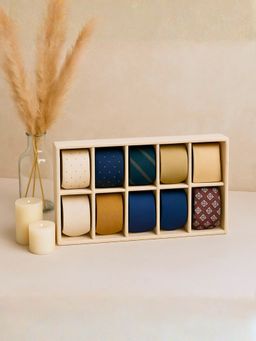 The Big Trove - 10 Slot Tie Organizer Tray For Wardrobe Closet-Cream