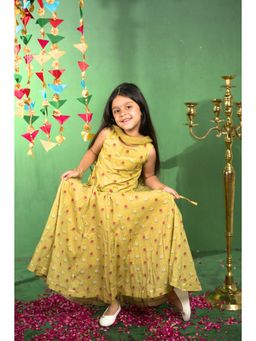 PUDDLE FASHION - Cotton Mustard Floral Cholis With Dupatta With Lehenga