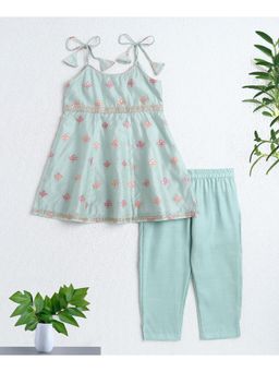 The Magic Wand - Girls Green Embroidered Kurti With Pant
