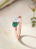 Rose Gold color option, Currently selected