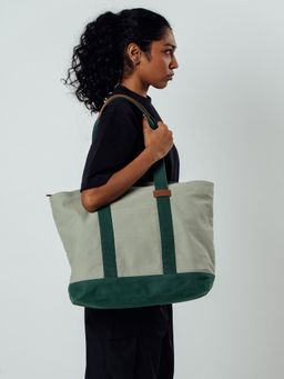 DailyObjects - Mint Green-Forest Green Field Tote Bag