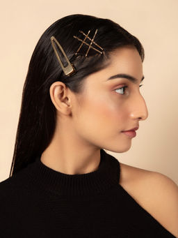 Twenty Dresses by Nykaa Fashion - Intertwined For Life Hair Pin Set