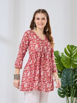Fabclub - Women Red Cotton Blend Printed Short Kurti