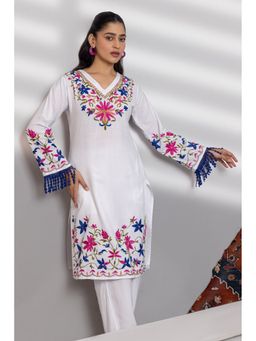 HOUSE OF KARI - Women's White Cotton Kashmiri Aari Kurta