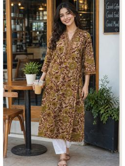 Rajnandini - Women's Brown Pure Cotton Floral Printed Kurta