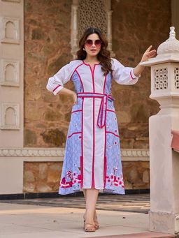 ZUMMER - Off White Printed Round Neck Dress With Belt