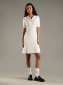 Off White color option, Currently selected