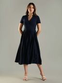 Navy Blue color option, Currently selected