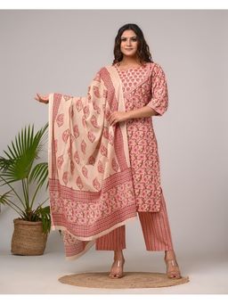 Swasti - Peach Women Plus Size Kurta with Pant and Dupatta