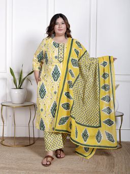 Swasti - Yellow Women Plus Size Kurta with Pant and Dupatta