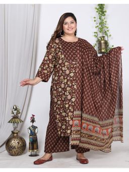 Swasti - Brown Women Plus Size Kurta with Pant and Dupatta