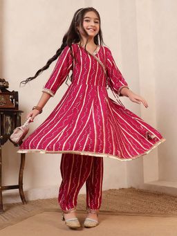 Bugandbees - Girls Magenta Nylon Full Sleeves Kurta with Pant