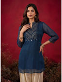 Teal color option, Currently selected
