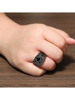 Yellow Chimes - Silver-Toned & Black Stainless Steel Square Spade Finger Ring