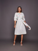 White color option, Sold out, Currently selected