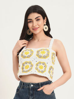 SUGERCANDY - Sunflora Crochet Handmade Beige Crop Top
