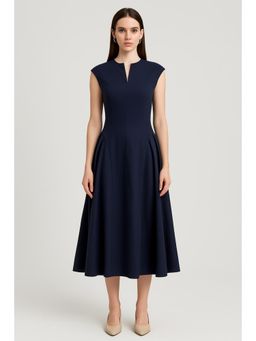 Cider - V-neck Solid Pleated Sleeveless Maxi Dress