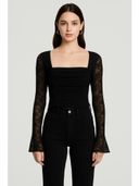 Black color option, Sold out, Currently selected