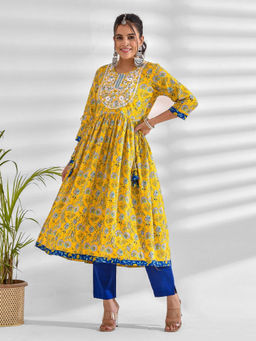 Mokshi - Women Yellow Floral Printed Cotton Kurta with Pant (Set of 2)