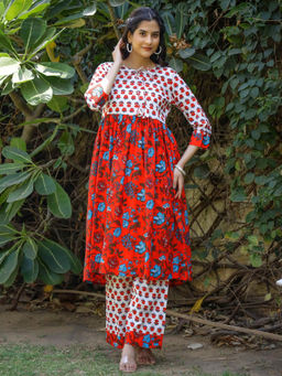 Mokshi - Women Red Floral Printed Cotton Kurta with Palazzo (Set of 2)