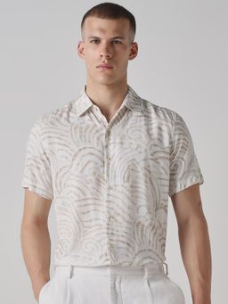 Mufti - Off White Abstract Men Shirt