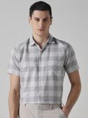 Grey color option, Currently selected
