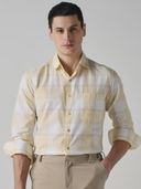 Yellow color option, Currently selected