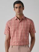 Pink color option, Currently selected