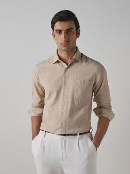 Mufti - Beige Solid Men Shirt
