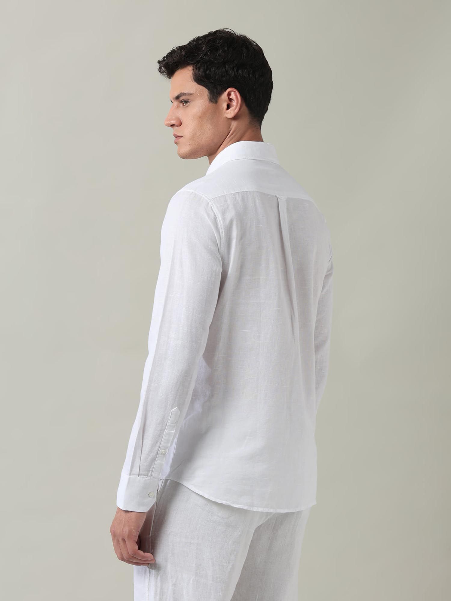 Solid Regular Fit Shirt White
