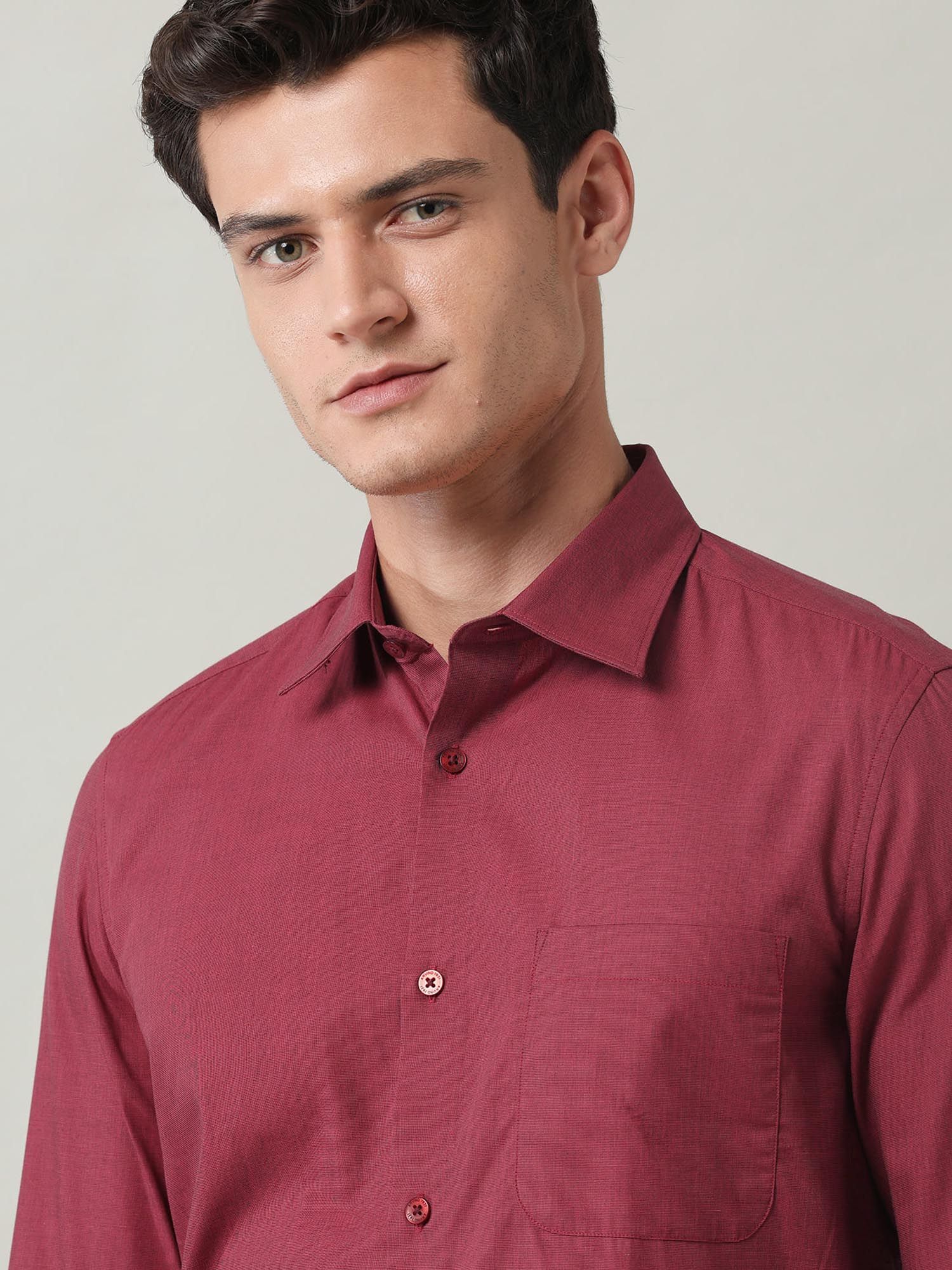 Solid Regular Fit Shirt Maroon