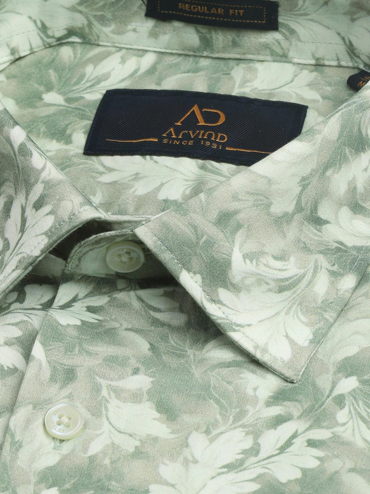 Floral Printed Regular Fit Shirt Green