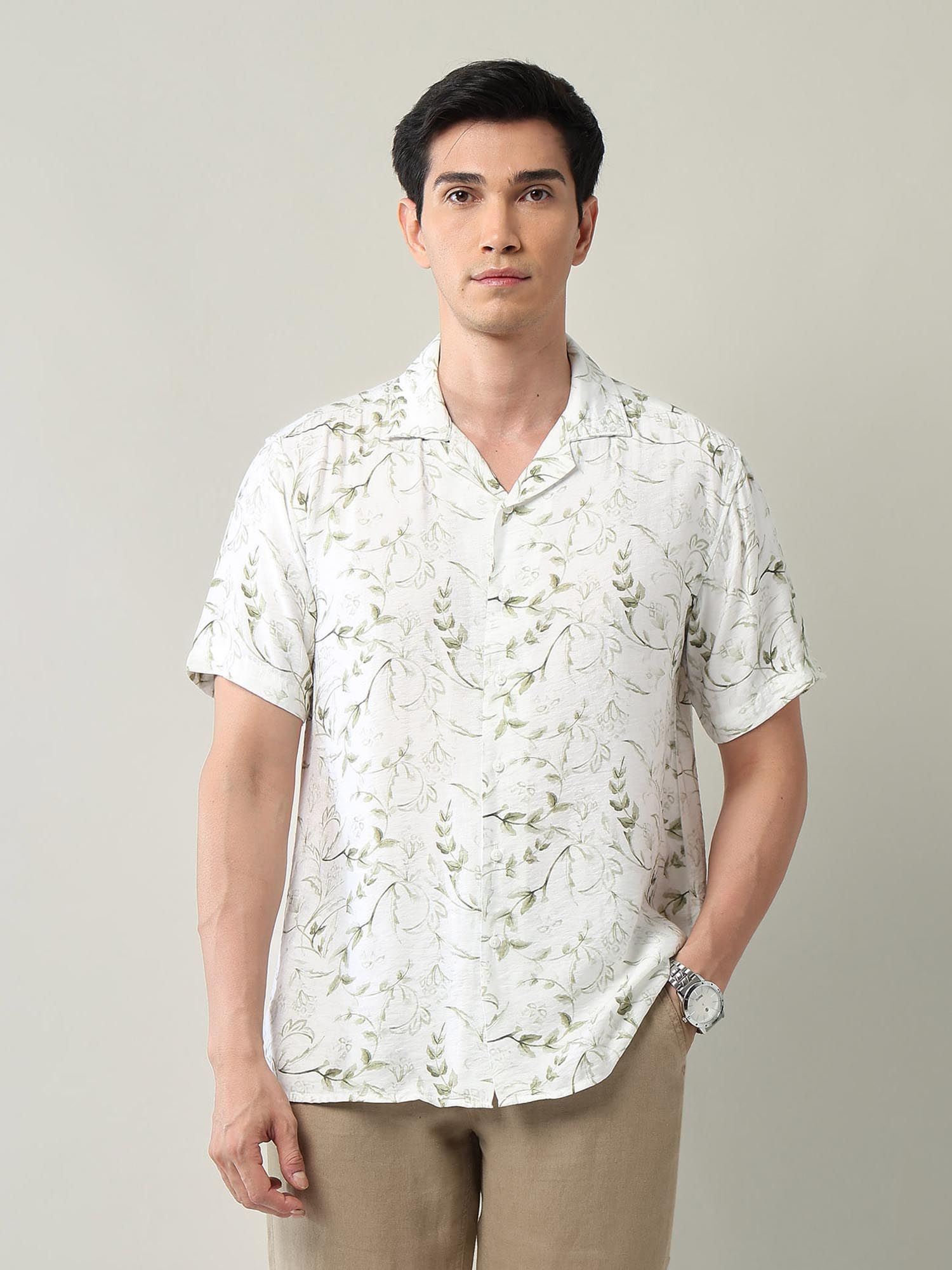 Modern Slim Fit Floral Printed Shirt Green