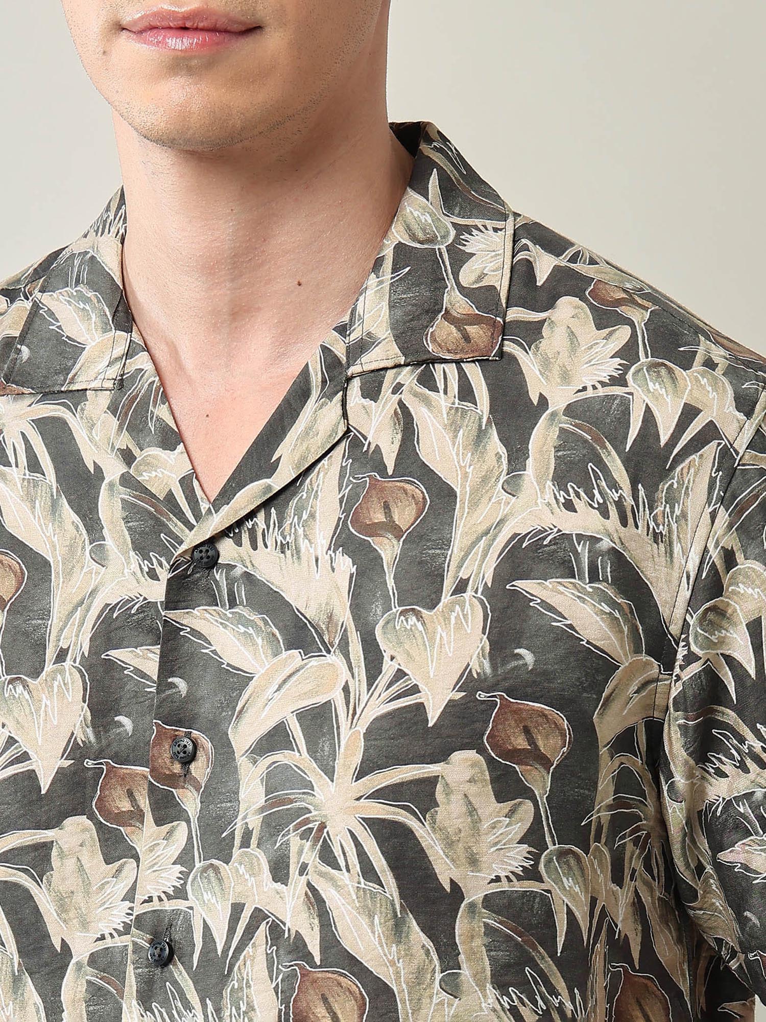 Modern Slim Fit Floral Printed Shirt Olive