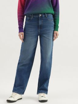 United Colors of Benetton - Womens Solid Straight Fit Whiskering Denim Jeans