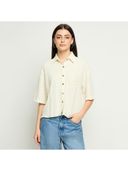 Off White color option, Currently selected