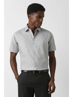 Van Heusen - Men Grey Custom Fit Check Half Sleeves Formal Shirt