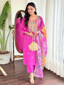 BLACK SCISSOR - Chanderi Viscose Fabric Embroidered Kurta with Bottom and Dupatta (Set of 3)