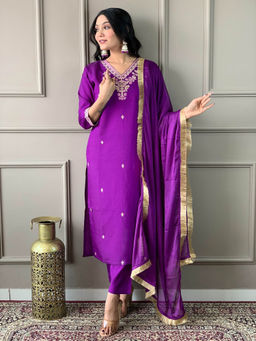 BLACK SCISSOR - Chanderi Viscose Fabric Embroidered Kurta with Bottom and Dupatta (Set of 3)